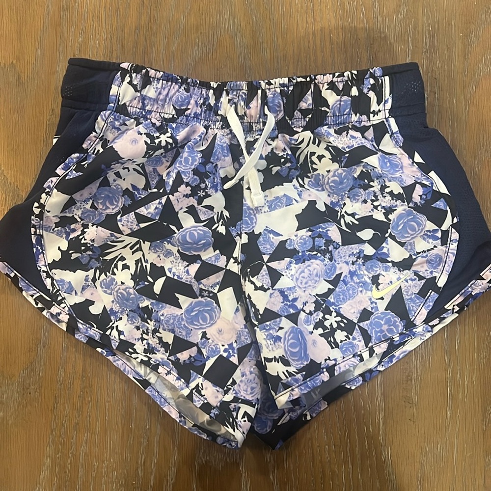 Girls Nike small athletic shorts.